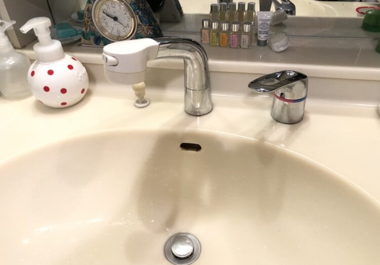 洗面台蛇口水漏れ / 大阪府高槻市 施工写真2