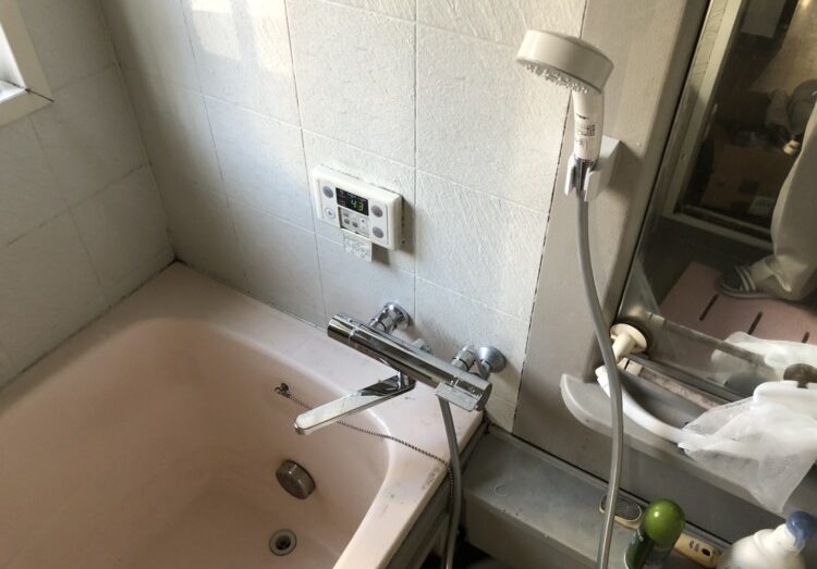 浴室シャワーの水漏れトラブルを解決！ / 愛知県名古屋市 施工写真1