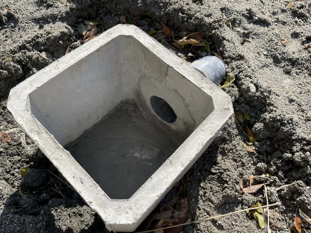 汚水枡から水が溢れる4つの原因と対処法