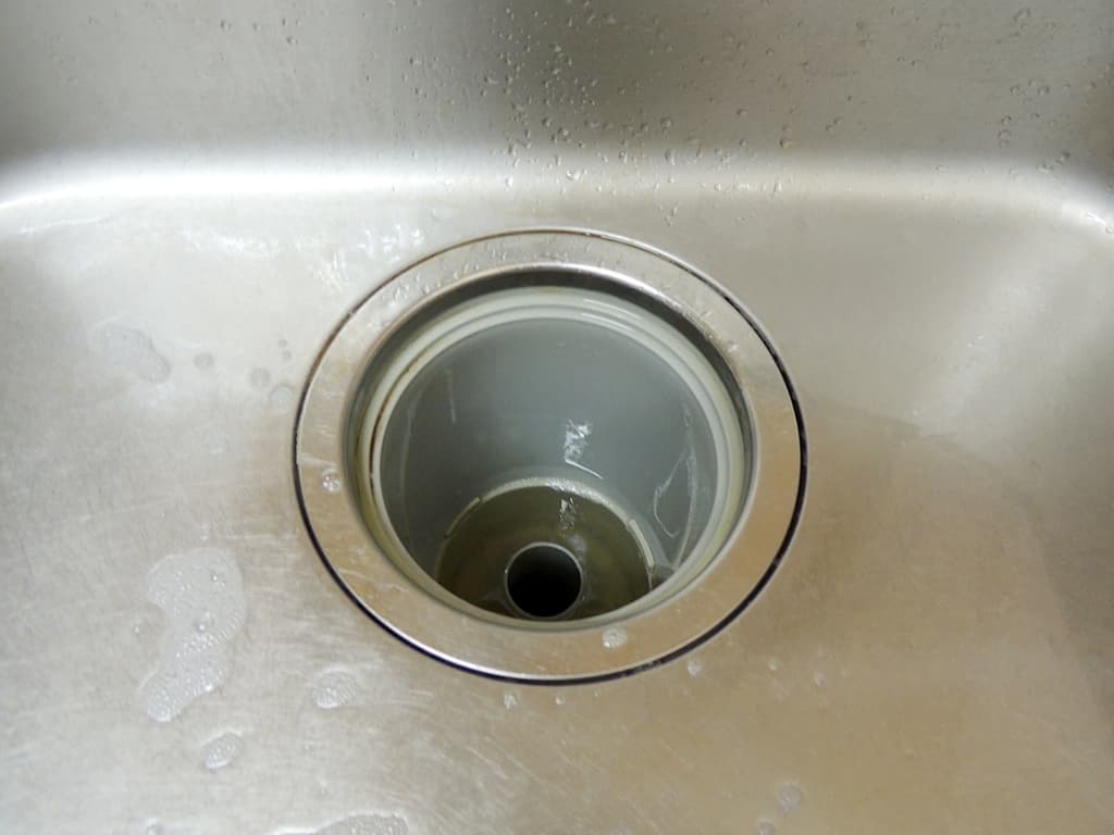 排水管つまりの主な原因のひとつが油