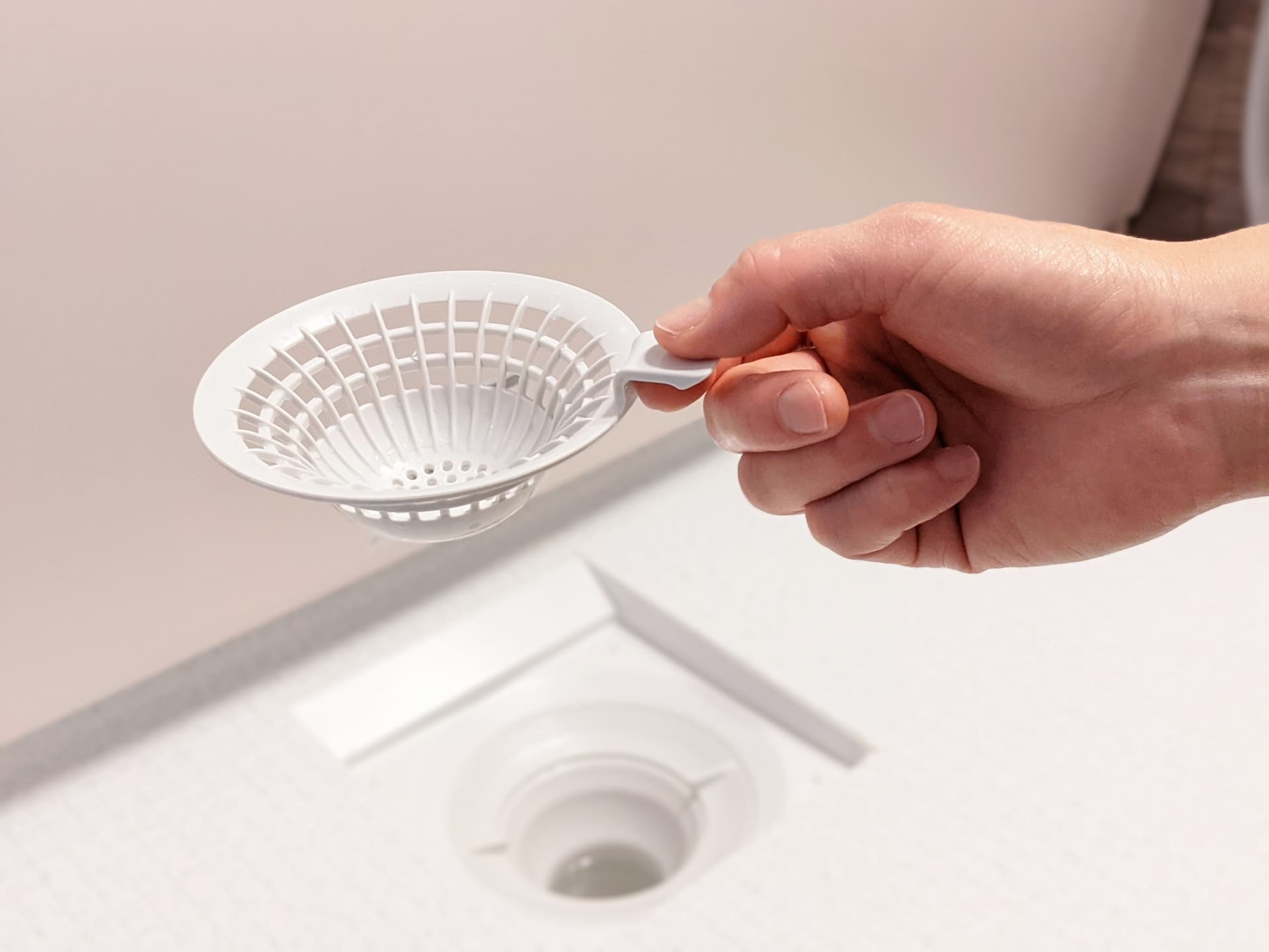 排水口の臭い対策をする時の注意点