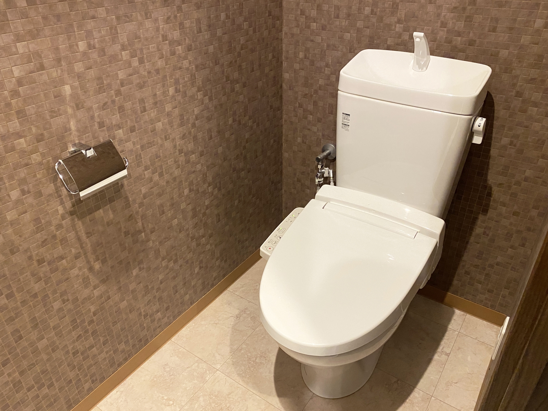 停電時のタンク式トイレの流し方 