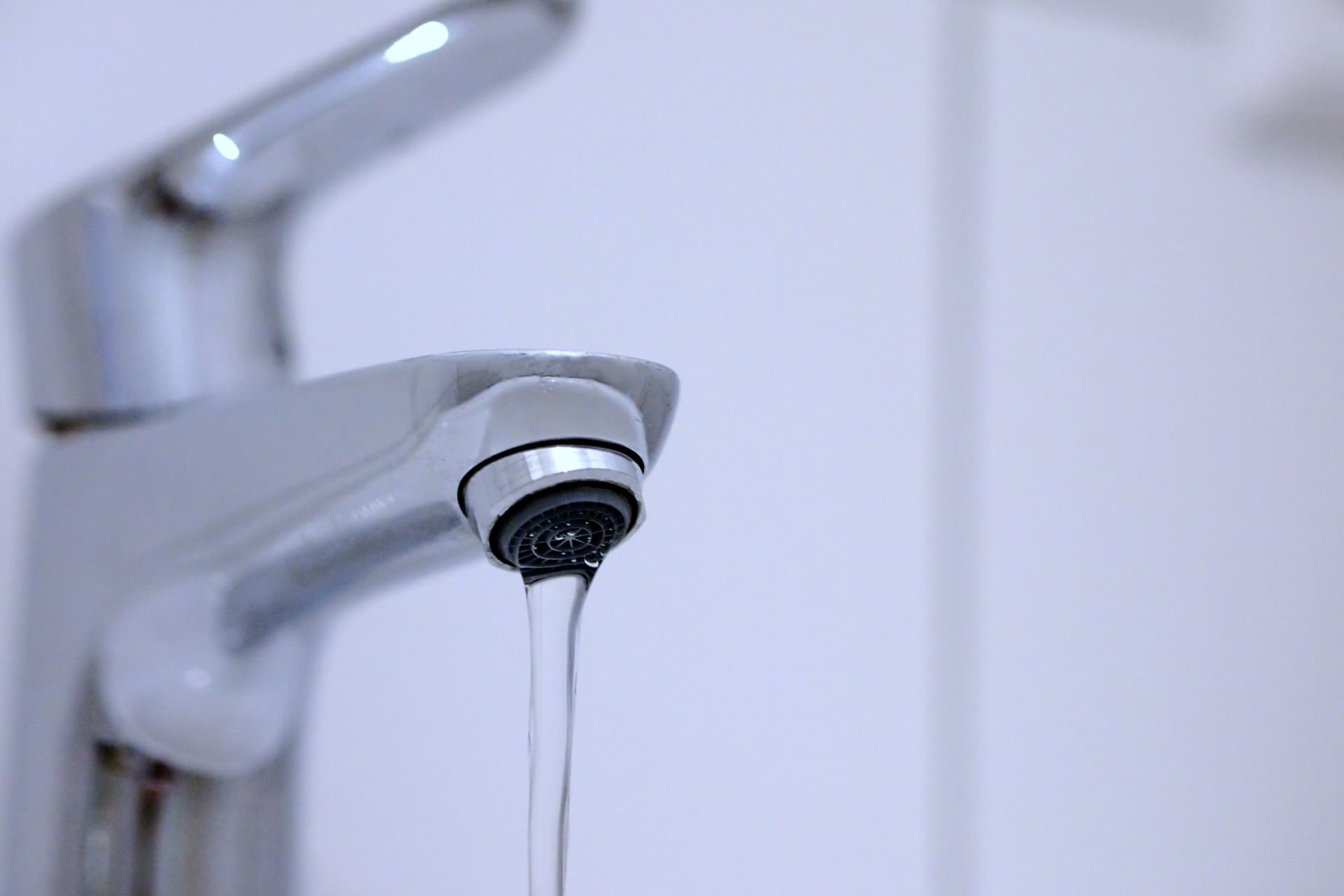 排水管つまり放置で起こる下の階とのトラブル例