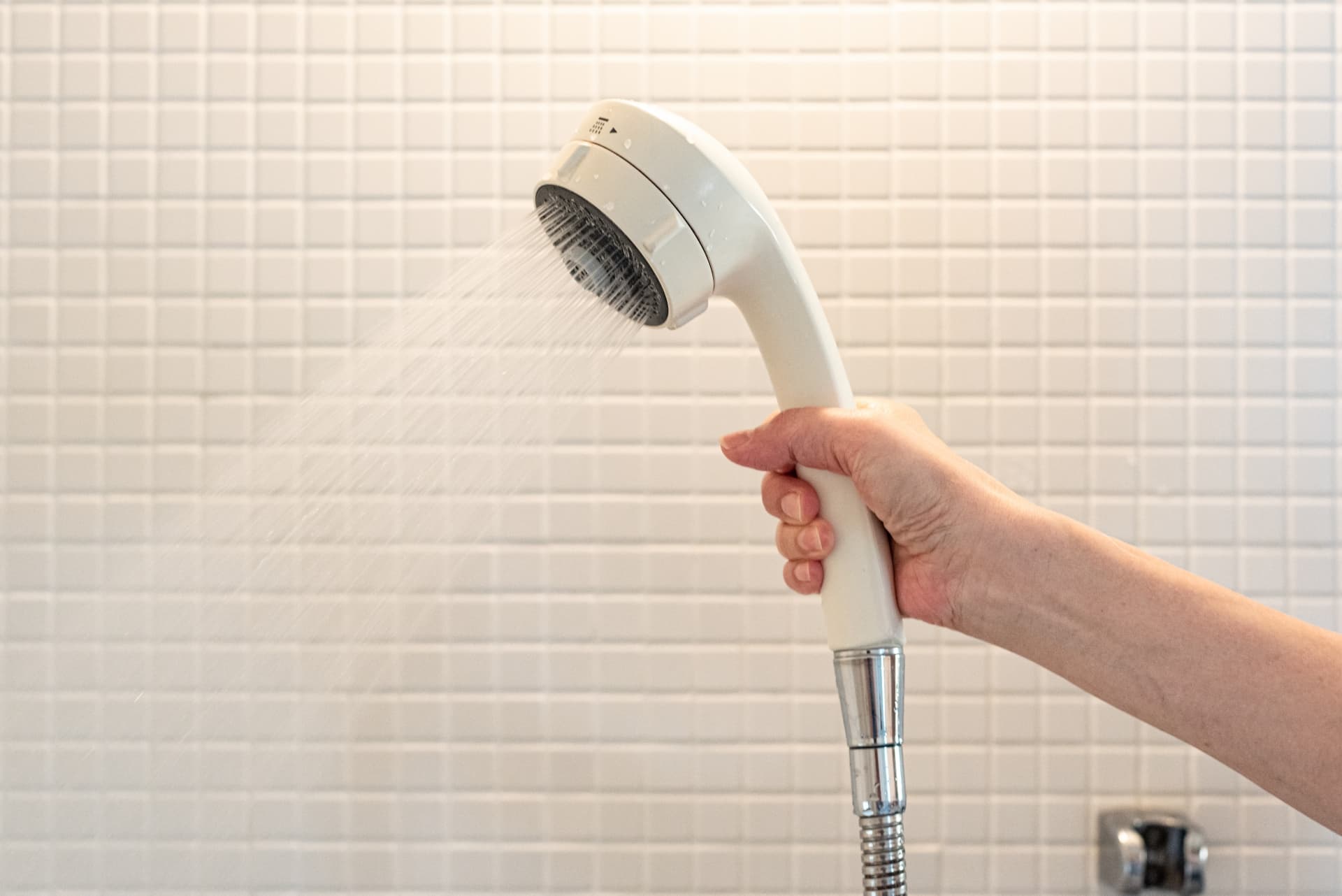 シャワーヘッド・ホースが外れない!各原因と交換時の対処法を紹介 1 シャワーヘッド・ホースが外れない!各原因と交換時の対処法を紹介