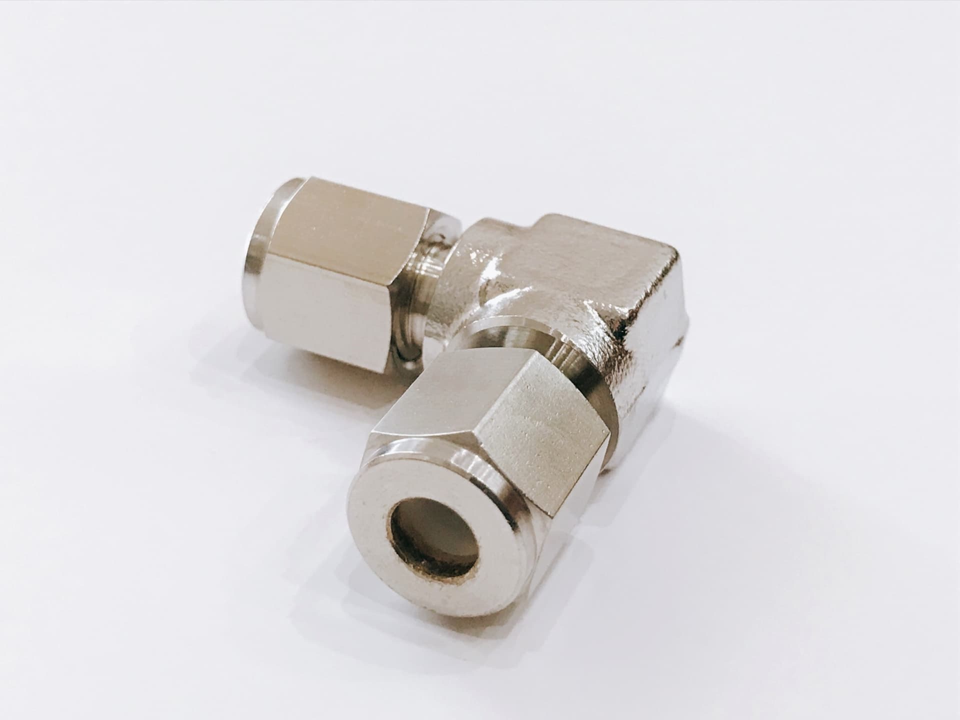 シャワーヘッド・ホースの交換方法!作業前の確認事項や注意点も解説 7 主要メーカーの製品交換時に注意すべきケース