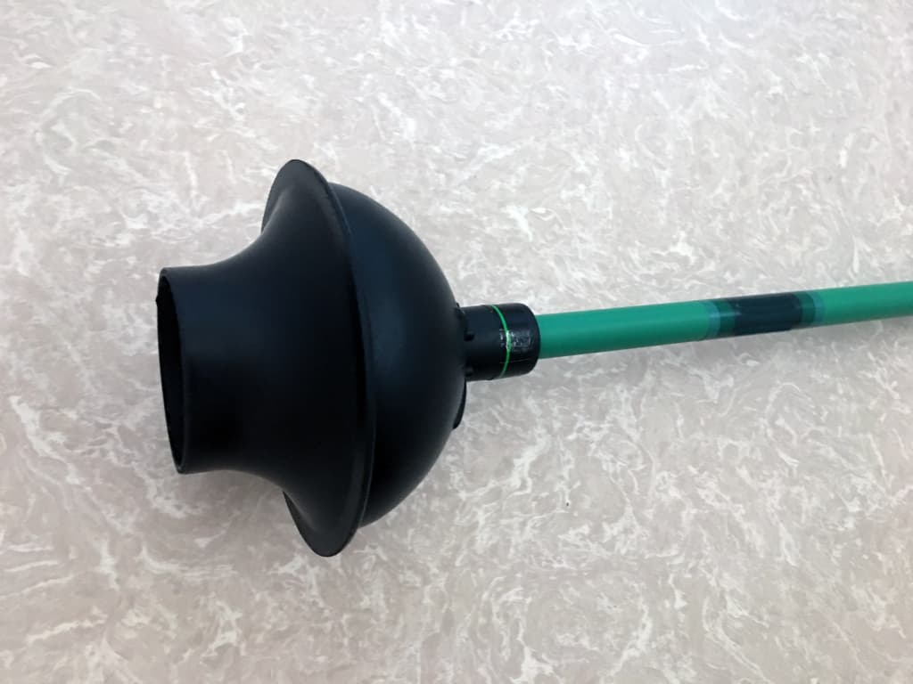 小便器のつまりを自分で解消!主な方法や薬剤の利用手順を詳しく紹介 4 小便器のつまり解消方法