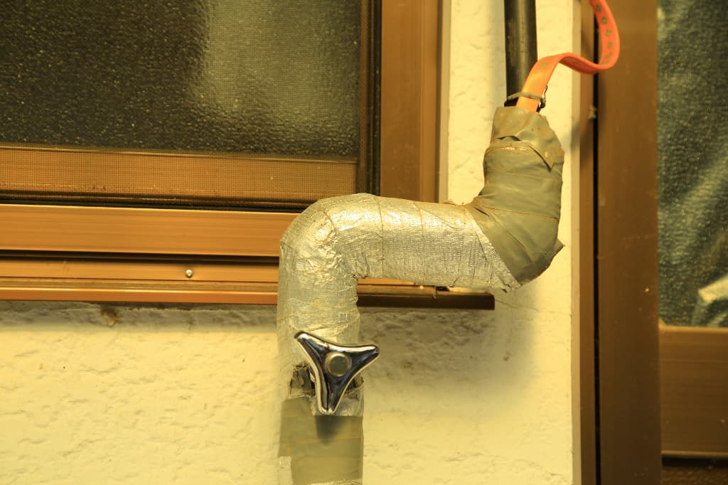 水道管の凍結防止対策まとめ!おすすめの対処法から注意点まで解説 10 凍結防止ヒーターの種類と特徴