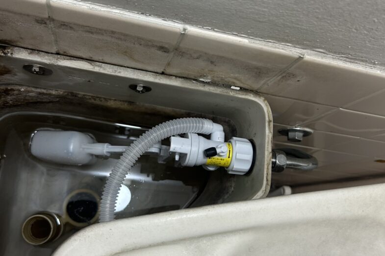 トイレタンク内部品の交換 / 大阪府枚方市 施工後